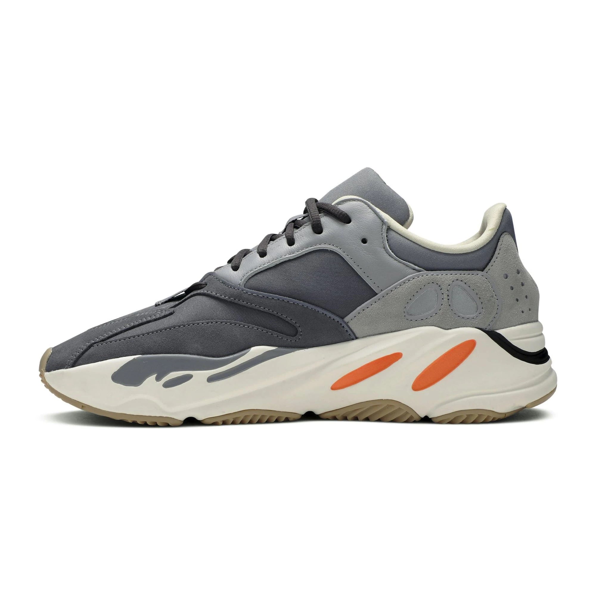 Yeezy Boost 700 Magnet