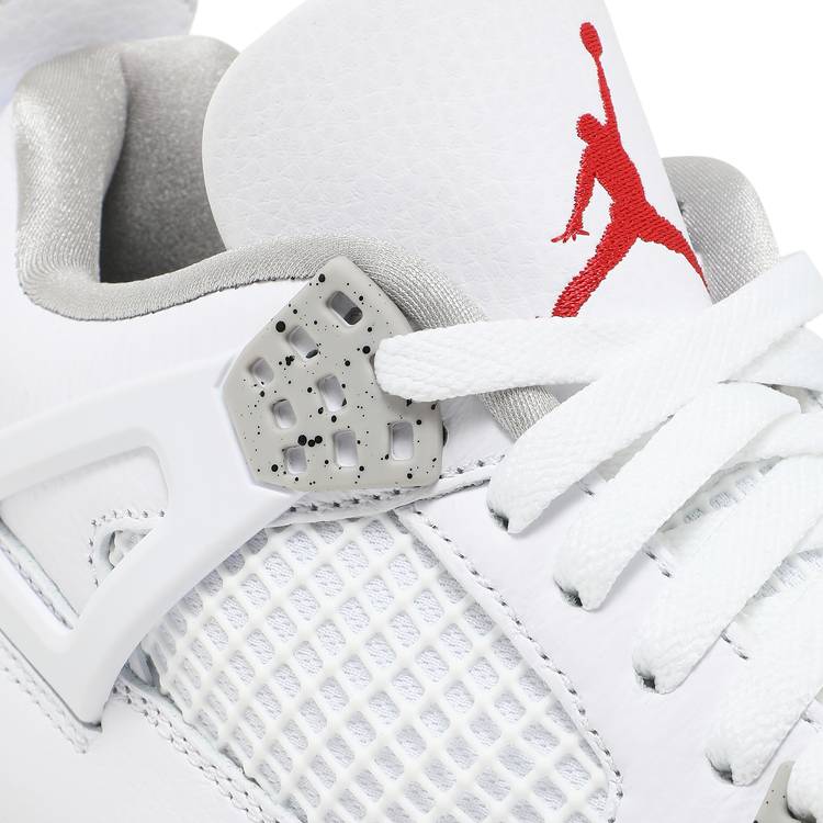 Air Jordan 4 Retro White Oreo